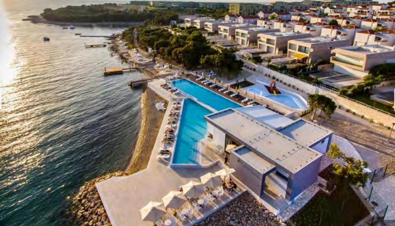Apartments Antonija Punta Skala Next To Falkensteiner Resort بيتريتْشاني المظهر الخارجي الصورة