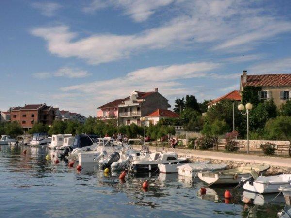 Apartments Antonija Punta Skala Next To Falkensteiner Resort بيتريتْشاني المظهر الخارجي الصورة