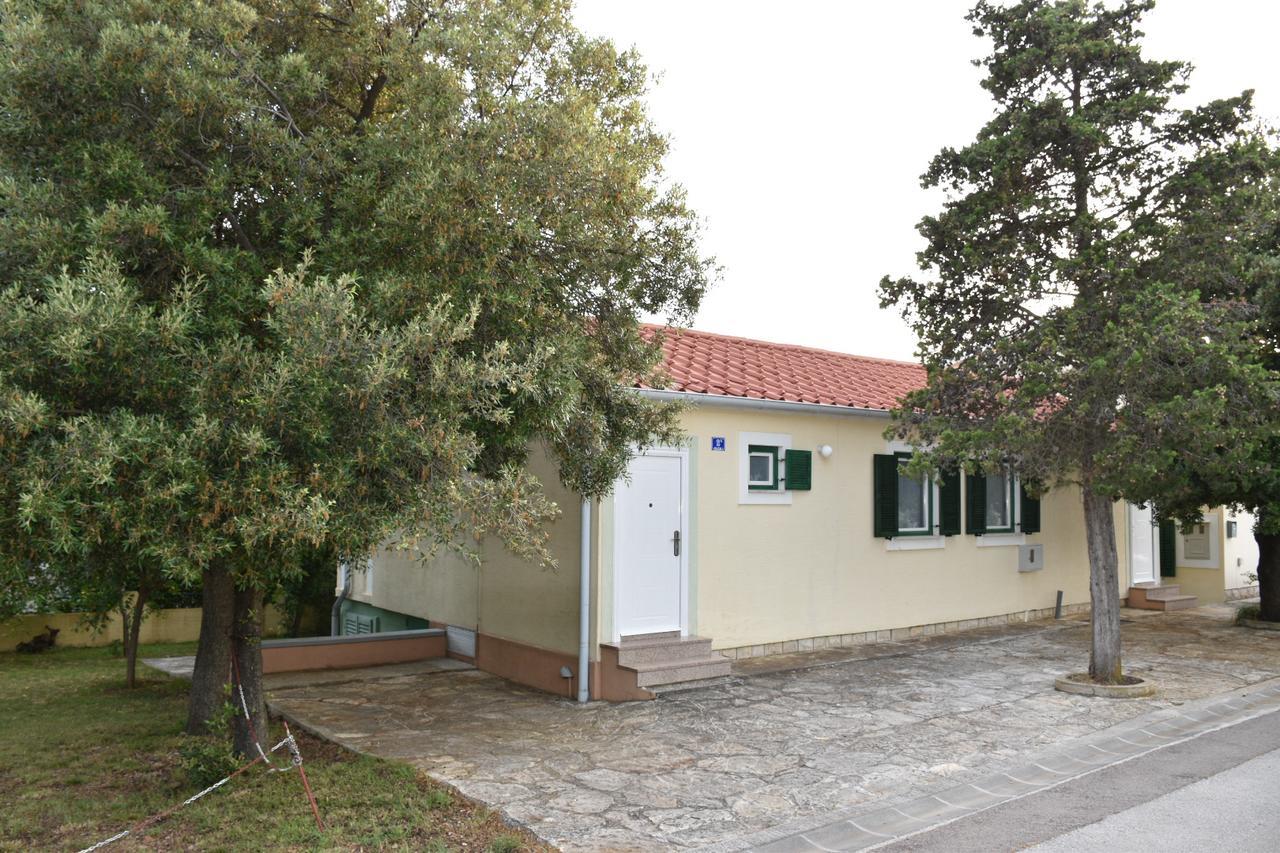 Apartments Antonija Punta Skala Next To Falkensteiner Resort بيتريتْشاني المظهر الخارجي الصورة